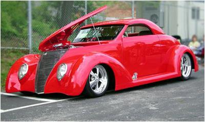Wild Rod ’37 Ford Roadster